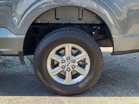 Used 2025 Ford F150 Lariat w/ FX4 Off-Road Package image 33