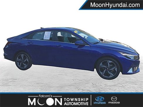 Used 2023 Hyundai Elantra Limited w/ Preferred Accessory Package FWD image 1