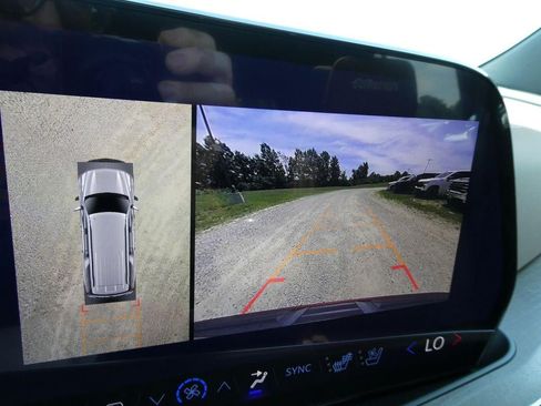 New 2026 Chevrolet Suburban High Country AWD/4WD image 30