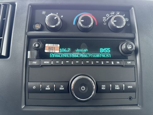 New 2025 GMC Savana 3500 w/ Power Convenience Package image 22