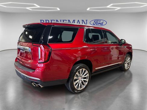 Used 2022 GMC Yukon Denali w/ Denali Premium Package AWD/4WD image 5