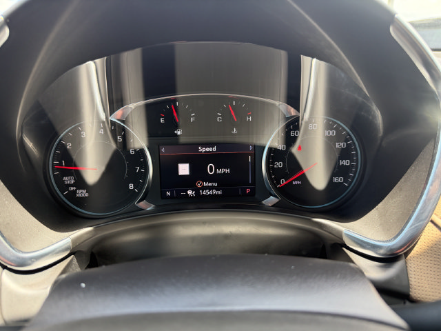 Used 2024 Chevrolet Equinox Premier FWD image 32