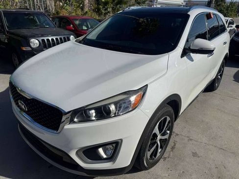 Used 2018 Kia Sorento EX w/ EX Advanced Touring Package FWD image 2