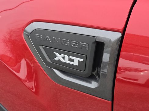 Used 2021 Ford Ranger XLT w/ Equipment Group 301A Mid image 17