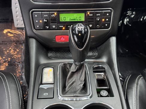 Used 2017 Maserati GranTurismo Sport image 15