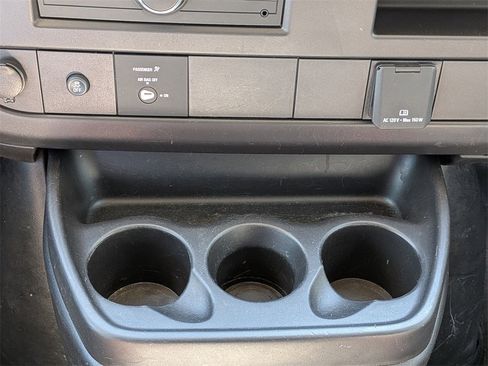 Used 2024 GMC Savana 2500 w/ Driver Convenience Package image 18