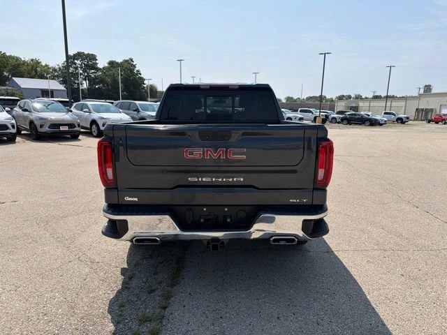 Used 2022 GMC Sierra 1500 SLT w/ SLT Premium Package AWD/4WD image 4