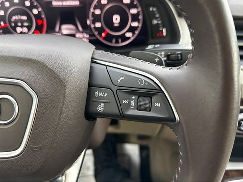 Used 2018 Audi Q7 2.0T Premium Plus w/ Premium Plus Package image 38