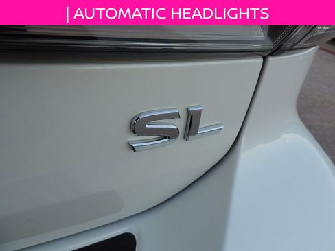 Used 2020 Nissan Armada SL w/ Premium Package image 12