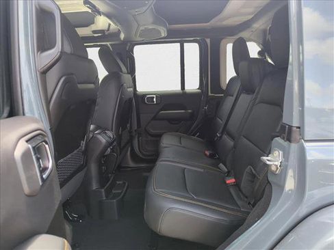 New 2025 Jeep Wrangler Unlimited Rubicon 392 image 17