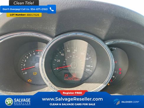 Used 2011 Kia Sorento LX w/ Convenience Pkg image 12