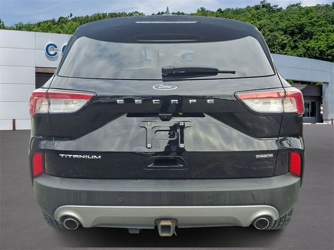 Certified 2022 Ford Escape Titanium w/ Titanium Elite Package image 5