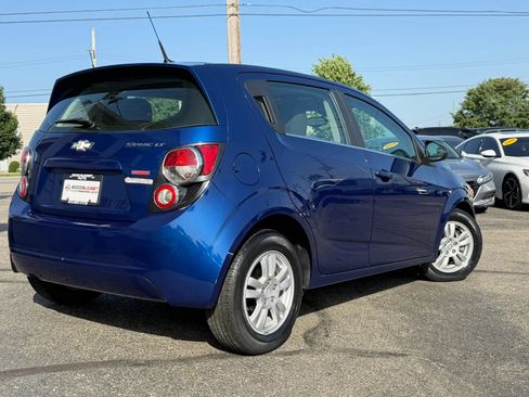 Used 2014 Chevrolet Sonic LT w/ Fun and Sun Package FWD image 12