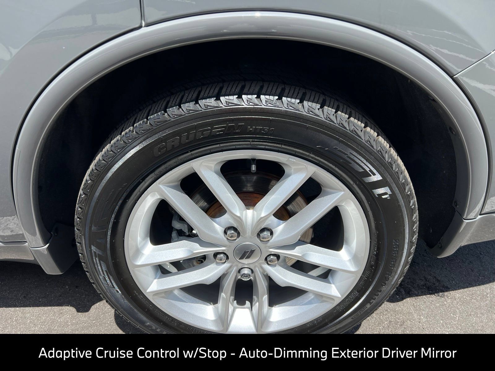 Used 2023 Dodge Durango R/T RWD image 15