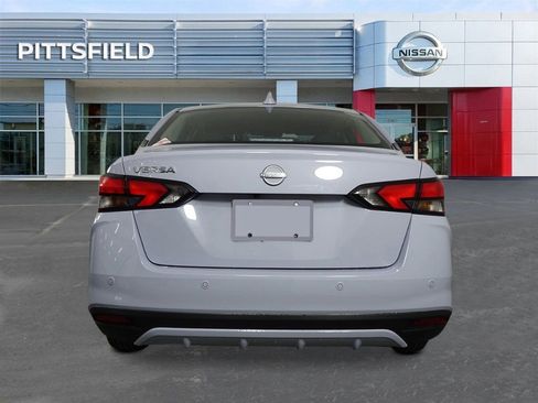 New 2025 Nissan Versa SV w/ Trunk Package image 4