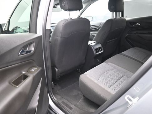 Used 2023 Chevrolet Equinox LT FWD image 27