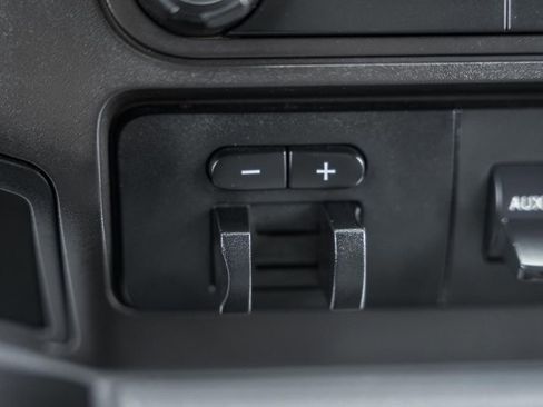 Used 2015 Ford F450 XL w/ XL Value Package image 33