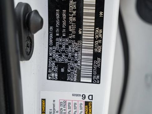 Used 2022 Lexus GX 460 w/ Black Line Special Edition AWD/4WD image 34