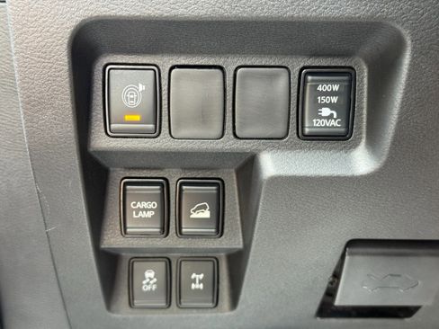 Used 2024 Nissan Frontier PRO-4X w/ Pro Convenience Package AWD/4WD image 16