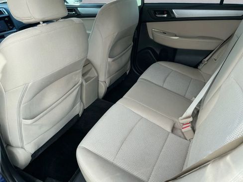 Used 2015 Subaru Outback 2.5i Premium image 16