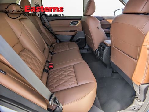 New 2026 Nissan Rogue Platinum AWD/4WD image 24