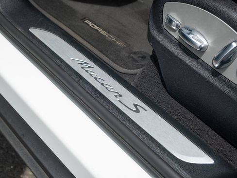 Certified 2021 Porsche Macan S AWD/4WD image 40