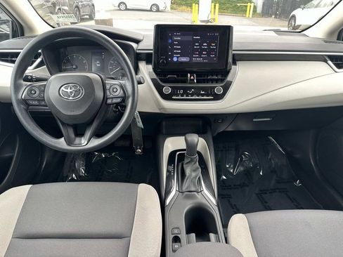 Used 2024 Toyota Corolla LE FWD image 10