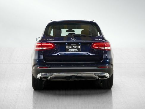 Used 2016 Mercedes-Benz GLC 300 4MATIC image 4