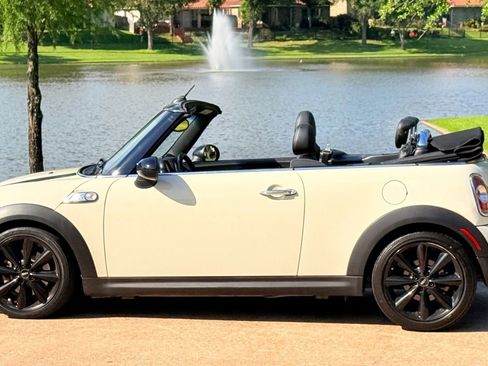 Used 2013 MINI Cooper S FWD image 5