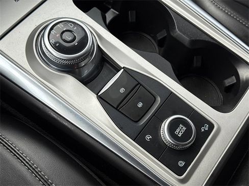 Certified 2024 Ford Explorer XLT w/ Equipment Group 202A image 28