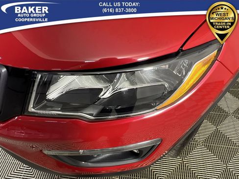 Used 2019 Jeep Compass Trailhawk w/ Cold Weather Group image 33