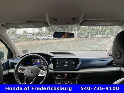 Used 2022 Volkswagen Taos SE AWD/4WD image 40