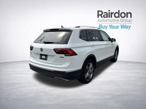 Used 2021 Volkswagen Tiguan SEL AWD/4WD image 37