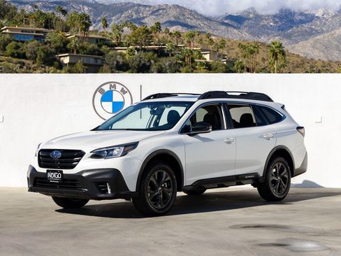 Used 2021 Subaru Outback Onyx Edition XT image 1