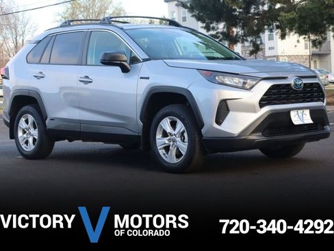 Used 2021 Toyota RAV4 LE w/ Carpet Mat Package (TMS) AWD/4WD image 1