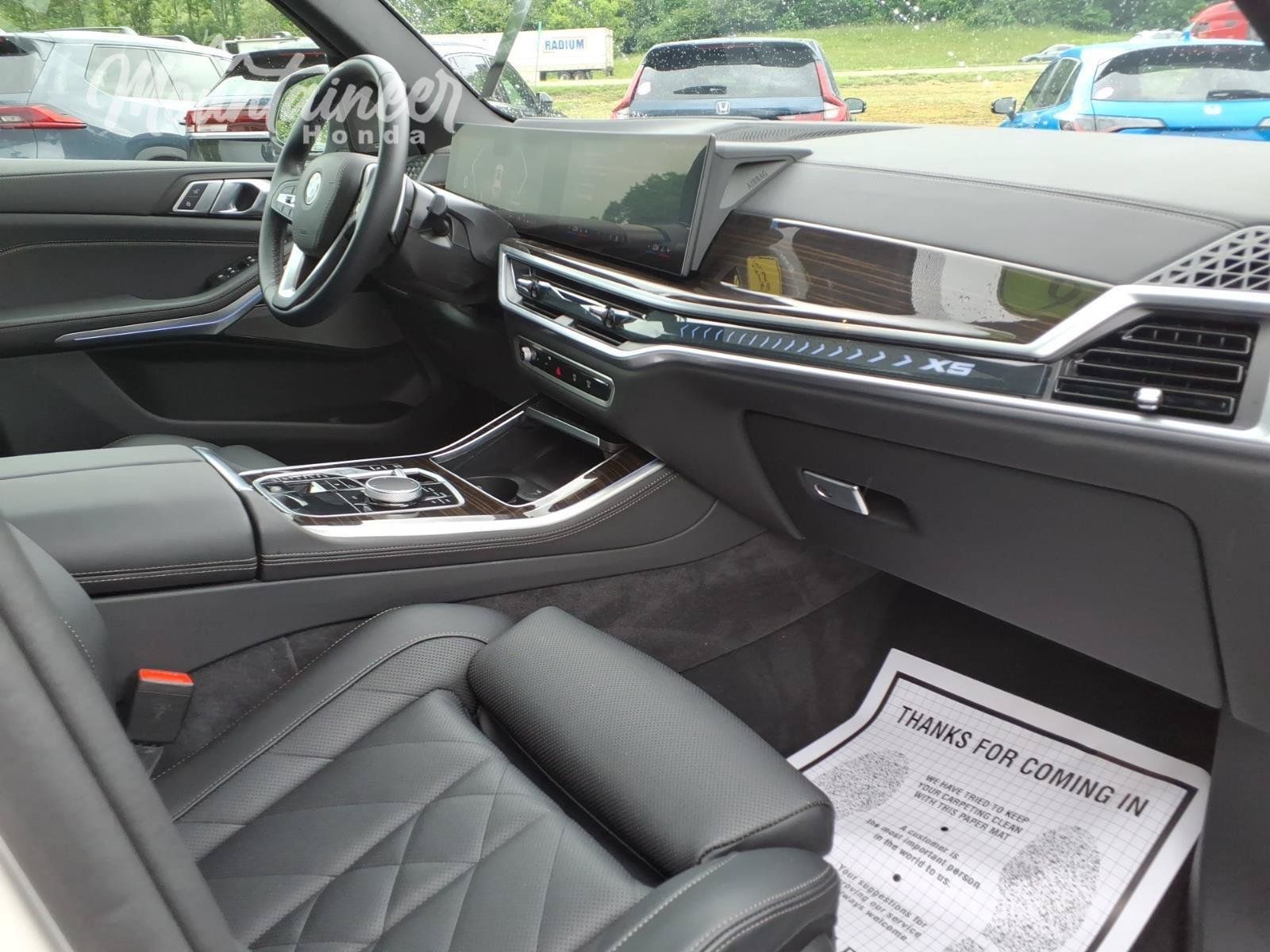 Used 2026 BMW X5 xDrive40i AWD/4WD image 27