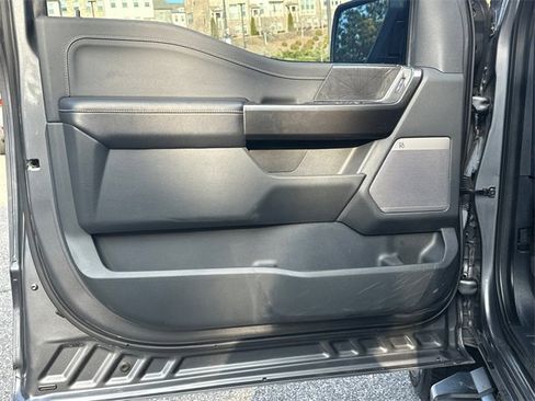 Certified 2021 Ford F150 XLT w/ Equipment Group 302A High image 10