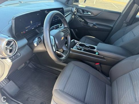 Certified 2026 Chevrolet Equinox LT AWD/4WD image 21