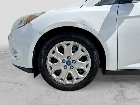 Used 2012 Ford Focus SE FWD image 14