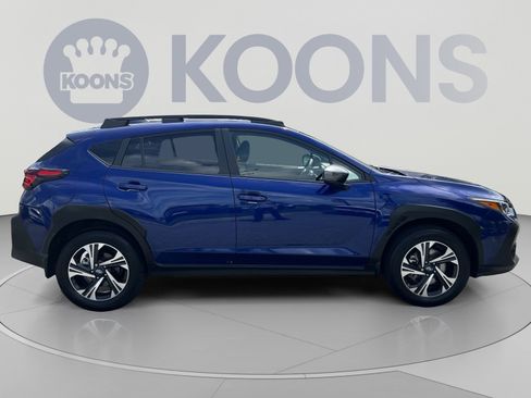 Used 2024 Subaru Crosstrek 2.0i Premium w/ Popular Package #4 AWD/4WD image 8