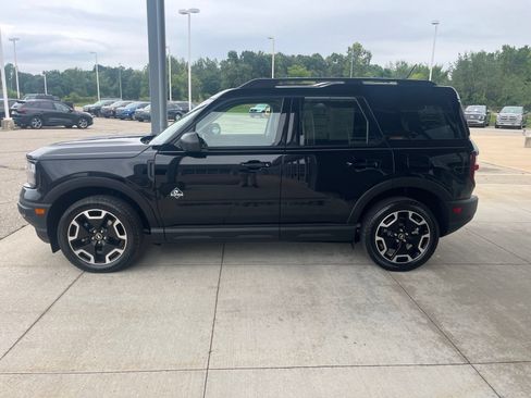 Used 2021 Ford Bronco Sport Outer Banks AWD/4WD image 2