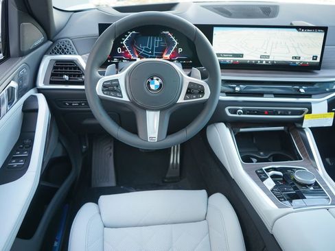 New 2026 BMW X6 xDrive40i w/ Climate Comfort Package AWD/4WD image 14