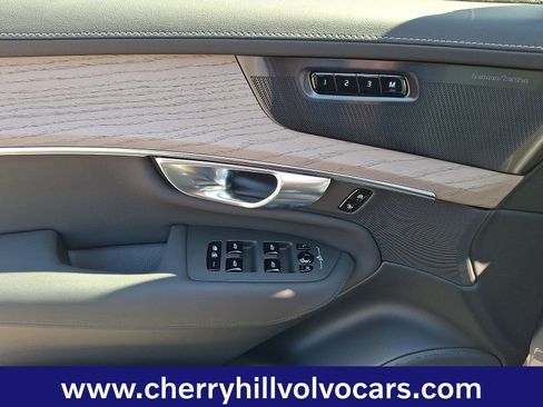 New 2026 Volvo XC90 B6 Plus w/ Protection Package Premier image 9