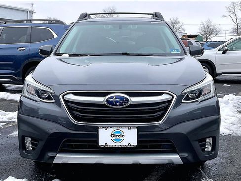 Used 2020 Subaru Outback Limited image 3