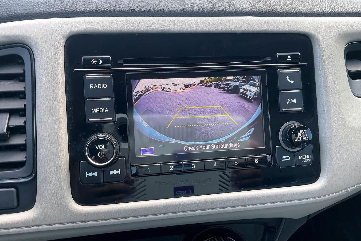 Used 2020 Honda HR-V LX image 26