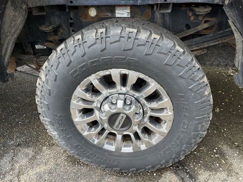 Used 2020 Ford F350 Lariat w/ Lariat Ultimate Package AWD/4WD image 7