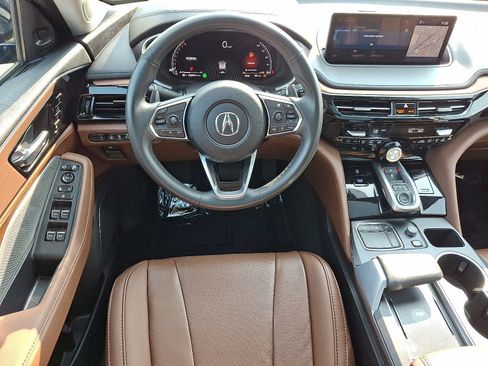 Used 2024 Acura MDX SH-AWD w/ Technology Package image 11