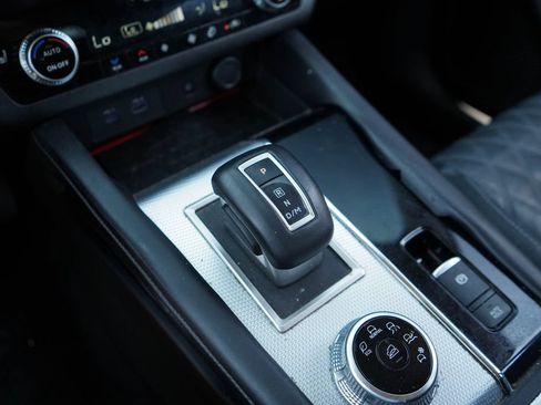 Used 2022 Mitsubishi Outlander SEL FWD image 35