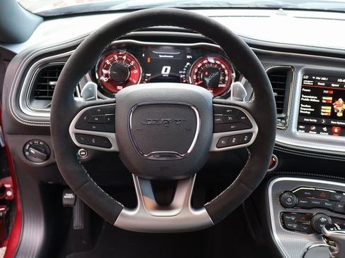 Used 2023 Dodge Challenger SRT Hellcat Widebody image 19