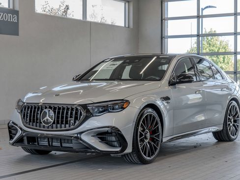 New 2026 Mercedes-Benz E 53 AMG e 4MATIC Sedan image 25